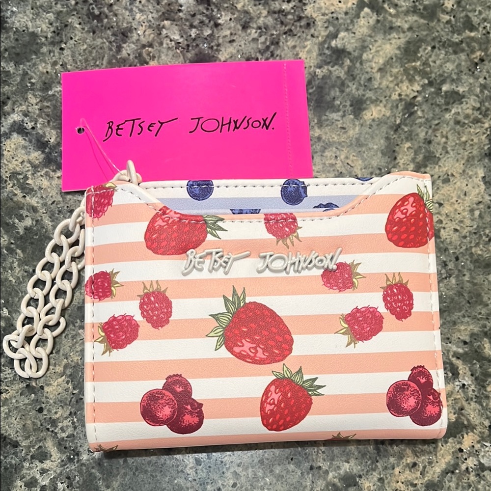 Betsey Johnson Wallet wristlet NWT